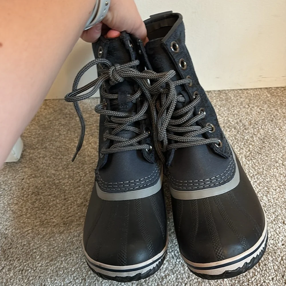 Sorel like new